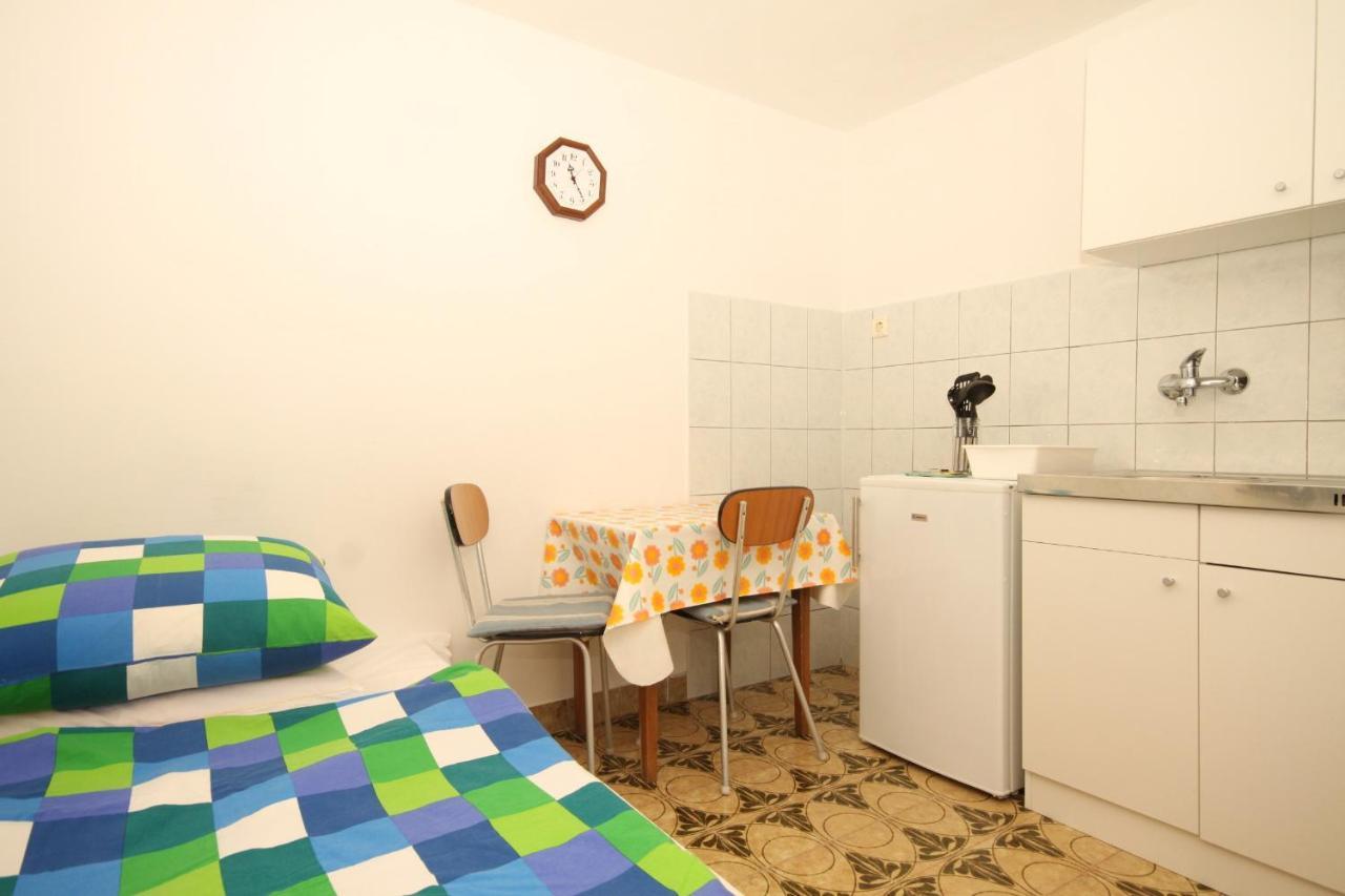 Apartments By The Sea Brsec, Opatija - 2359 Exterior foto